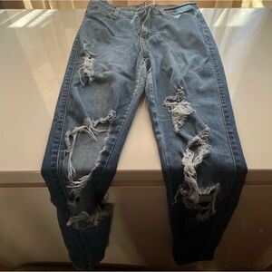 Fashion nova ripped distressed jeans womans size 7